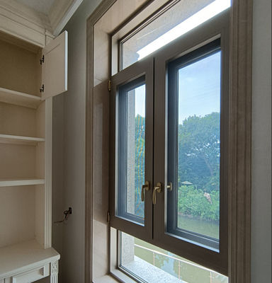 Fenêtre d'oscillation en aluminium double vitrage personnalisée