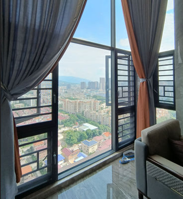 Fenêtres modernes en aluminium isolées en verre