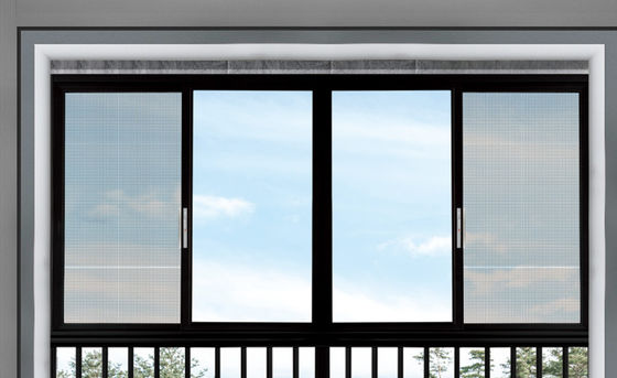 Fonctionnement en douceur fenêtres coulissantes horizontales en aluminium avec protection contre les insectes