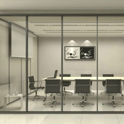 Parement de bureau en verre en aluminium commercial avec conception personnalisée