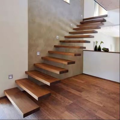 Villa Design Escalier flottant en acier invisible avec garde-corps en bois