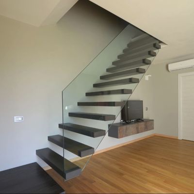 Escalier décoratif intérieur à ascenseur ouvert Escalier en verre flottant en bois