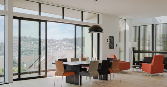 Porte coulissante en verre en aluminium avec verrouillage à plusieurs points