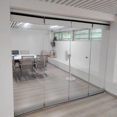 Porte en aluminium bipliée en ligne mince Porte en verre en aluminium bipliée à l'intérieur