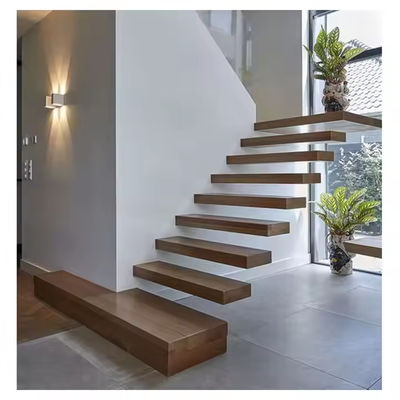 Escalier flottant en bois de hêtre personnalisé avec garde-corps en verre et lumières LED finition satinée
