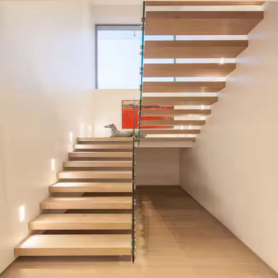 Escalier en bois de chêne blanc sûr et durable, droit en forme de L, en forme de U, en spirale ou en spirale