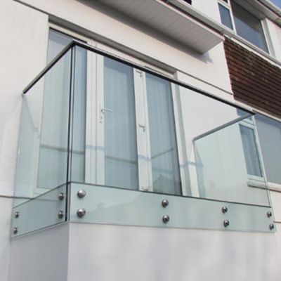 Clampes de protection de la balustrade en verre en acier inoxydable 304 pour le verre de 8 à 12 mm